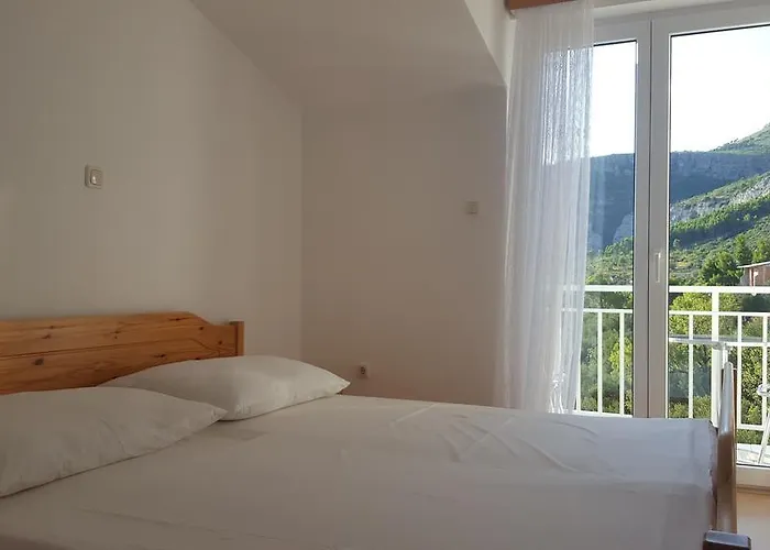 Bosankic Veliko Brdo (Makarska)